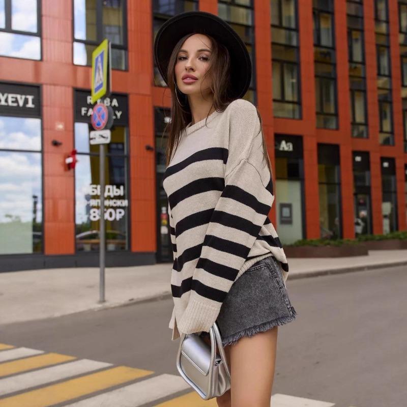 Women's Knitted Sweater Pullover Autumn and Winter New Casual Striped Loose Crew Neck Sweater Jacket Women