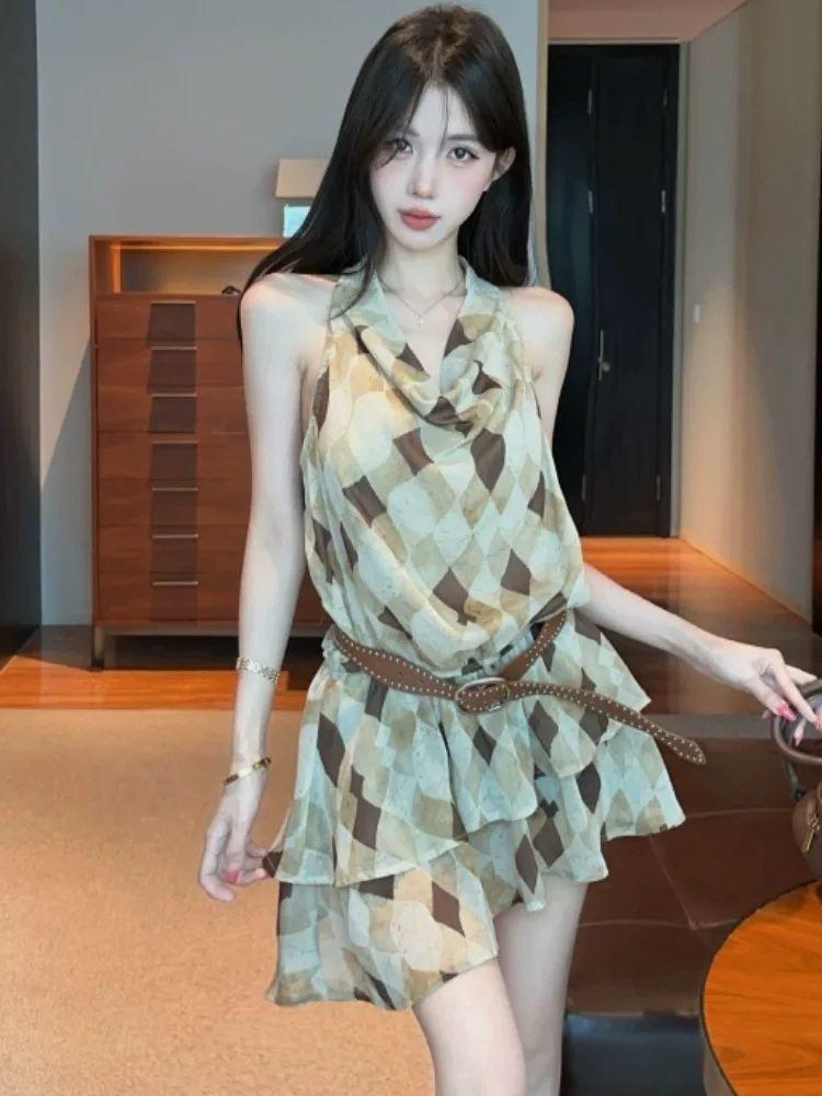 French Temperament Waist Contrasting Color Plaid Hanging Neck Swinging Collar Summer New Design Sense Thin Fashion