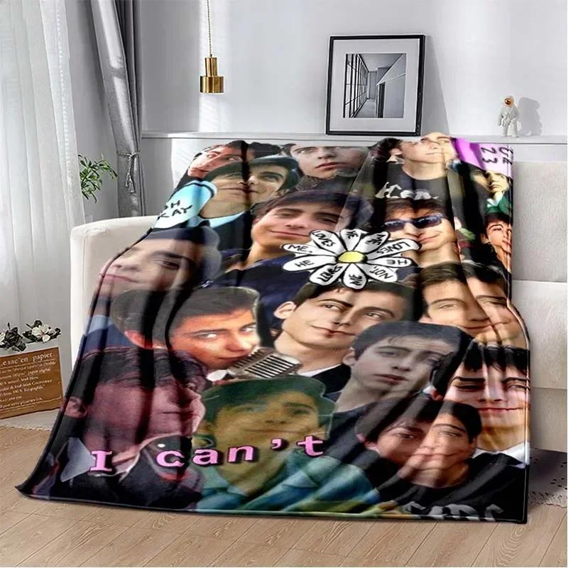 Aidan Gallagher Nummer Fünf Schauspielerdecke, Flanell, Herbst und Winter, warme Plüsch-Überwurfdecken für Bett, Büro, Picknickdecke, Geschenk