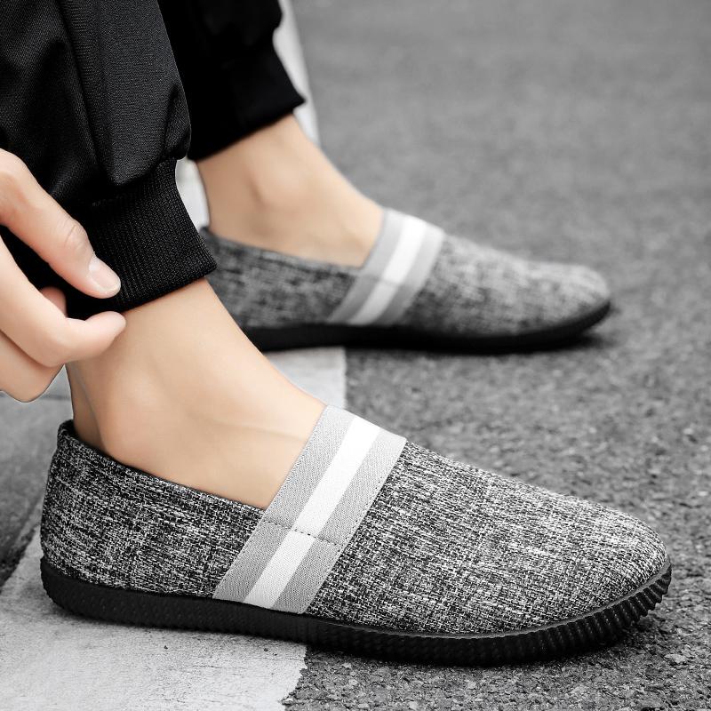 Fashion Sneakers Men's New Flat Bottomed Loafers Lightweight Set for Outdoor Non Slip Casual Shoes Luxury Soft Soled Walking Shoes