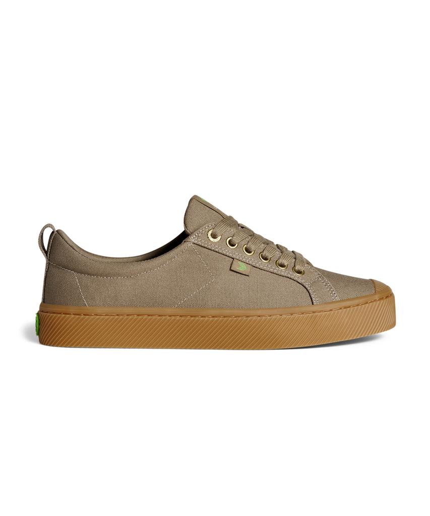 Cariuma Oka Low Canvas