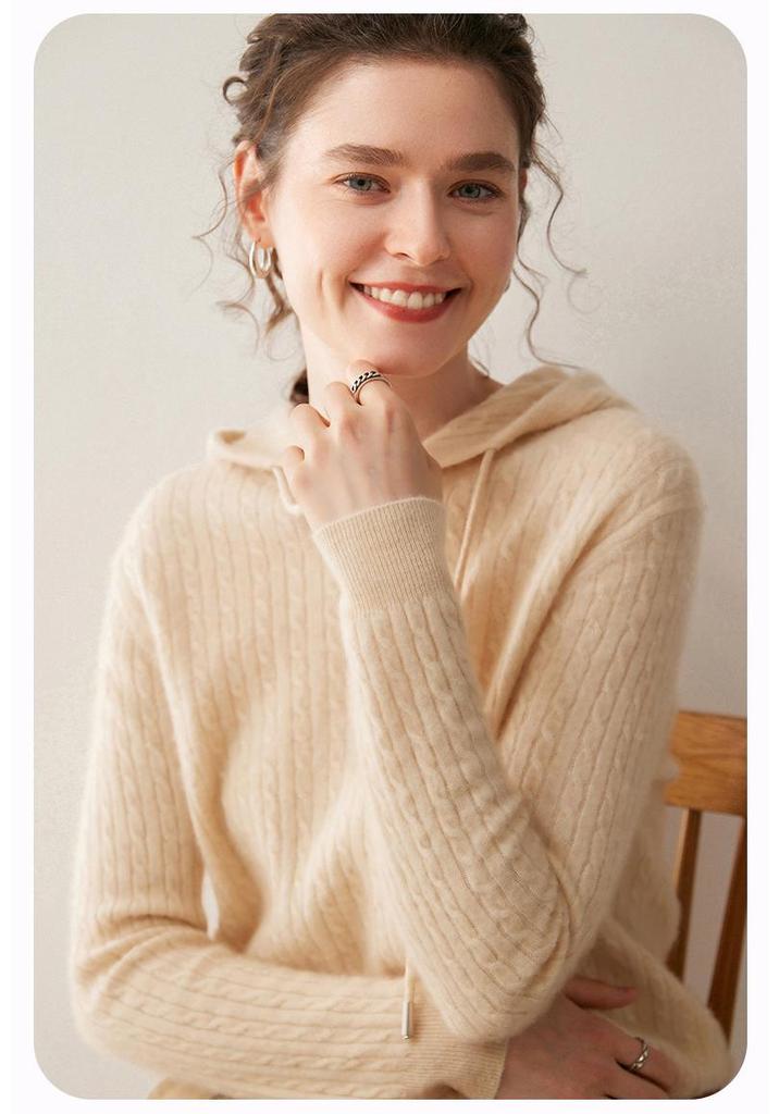 2025 Women's Thickened Cashmere Cable Knit Hoodie - Age-Reducing Loose Fit Pullover Sweatshirt