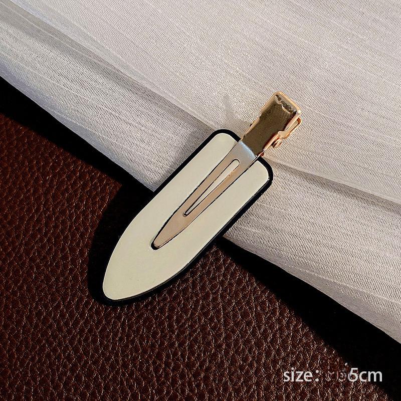 Traceless Hairpin Girl Instagram Checkerboard Black and White Hairpin Bangs Broken Hair Edge with Wavy Duck Beak Clip Vintage Hair Accessories