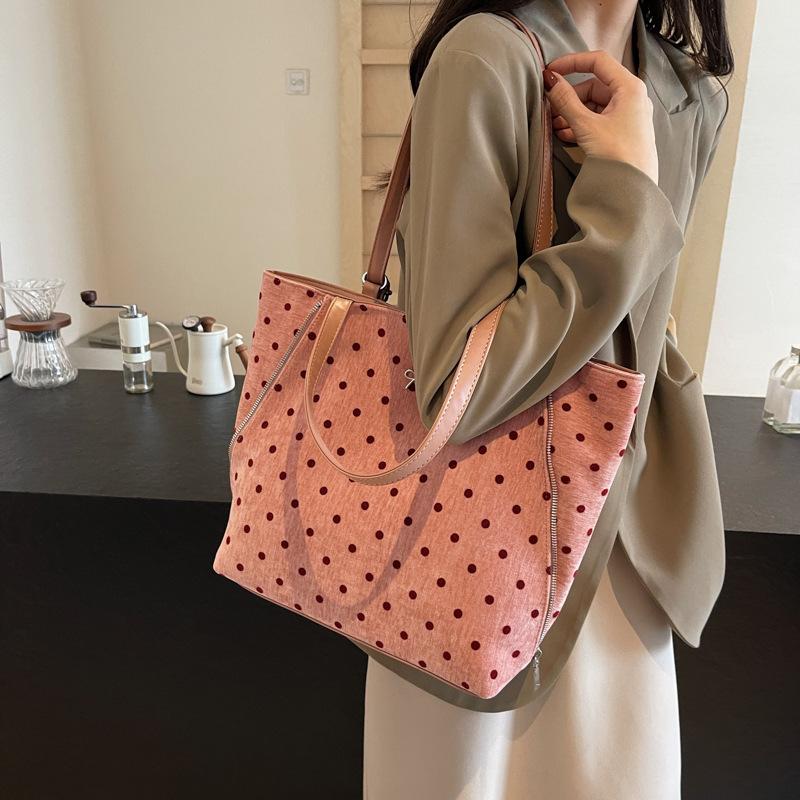 2025 autumn and winter new large-capacity polka dot backpack texture commuter tote bag cute bow shoulder oblique span bag