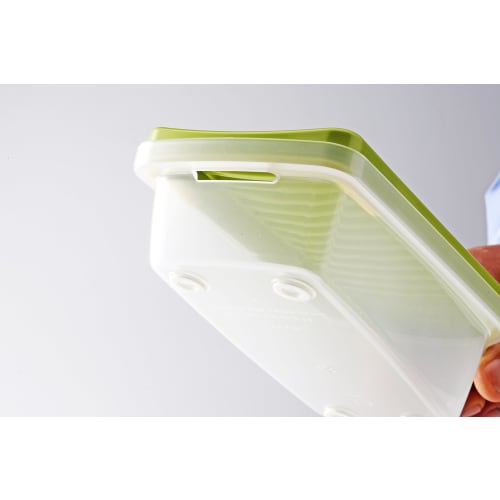 Aikogyo Vegetable Cooking Set with Grater, Slicer, Shredder, Protector, Container, and Stand