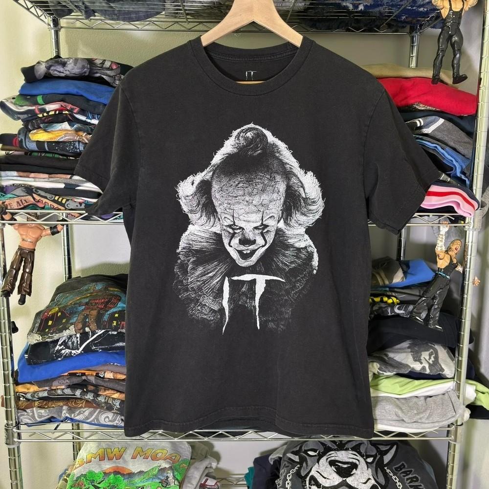 Retro IT Chapter Two Horror Graphic Unisex TShirt Gift For Fan S5XL Unisex T-Shirt XXXXL