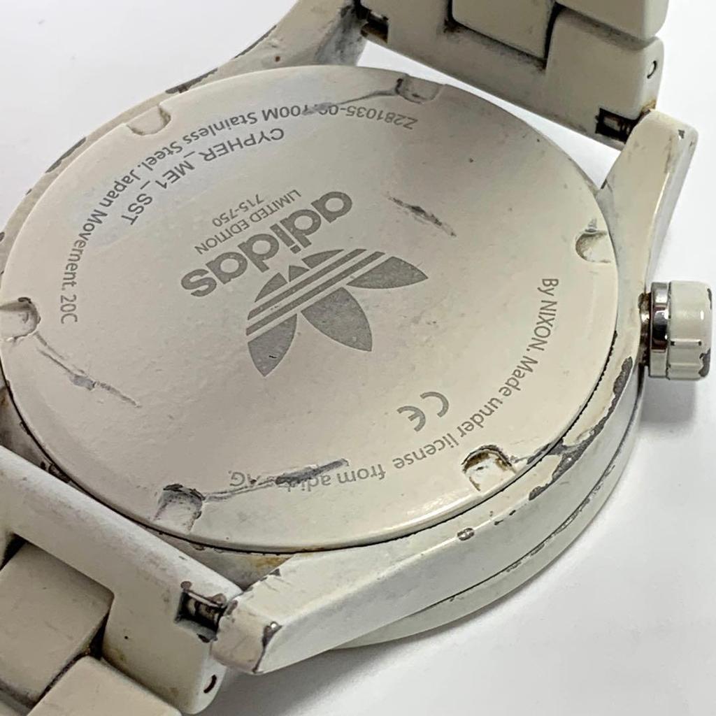Used 127 [Battery replaced and cleaned] Working item NIXON men's watch Nixon adidas white rotating bezel screw pack quartz