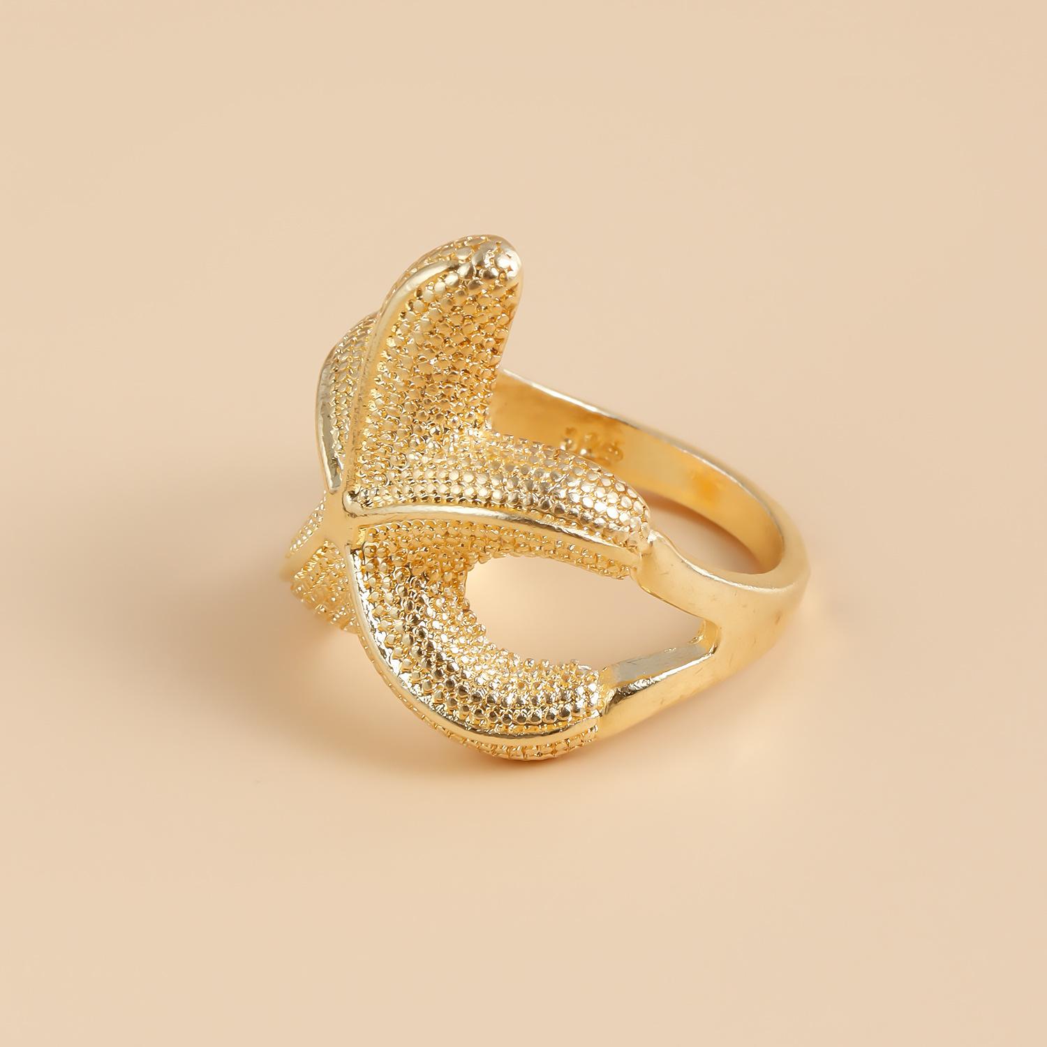 

Funny Cute Starfish Rings for Women Men Gold Color Plated Rings Summer Vacation Ocean Breeze Starfish Jewelry Accessories