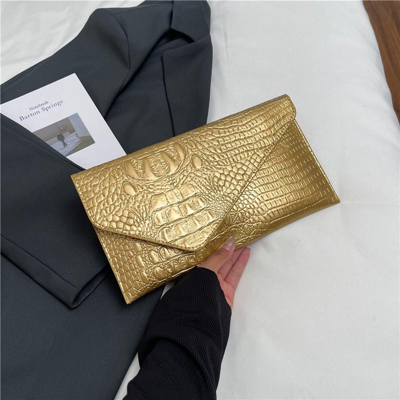 Женский высококачественный клатч Осень 2025 Шикарный кошелек и сумка для мобильного телефона золотой 940₽