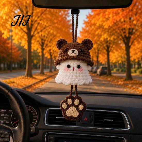 Hand Knitted Cartoon Animal Pendant Handmade Crochet Ghost Keychain, Cute Plush Charm for Bags Childlike Decorative Keys, Spooky Festive Ornament with