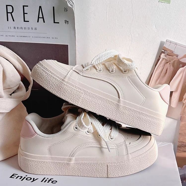 Little white shoes women's autumn breathable shallow mouth non-slip versatile 2025 new trendy shoes board shoes student white shoes single shoes women