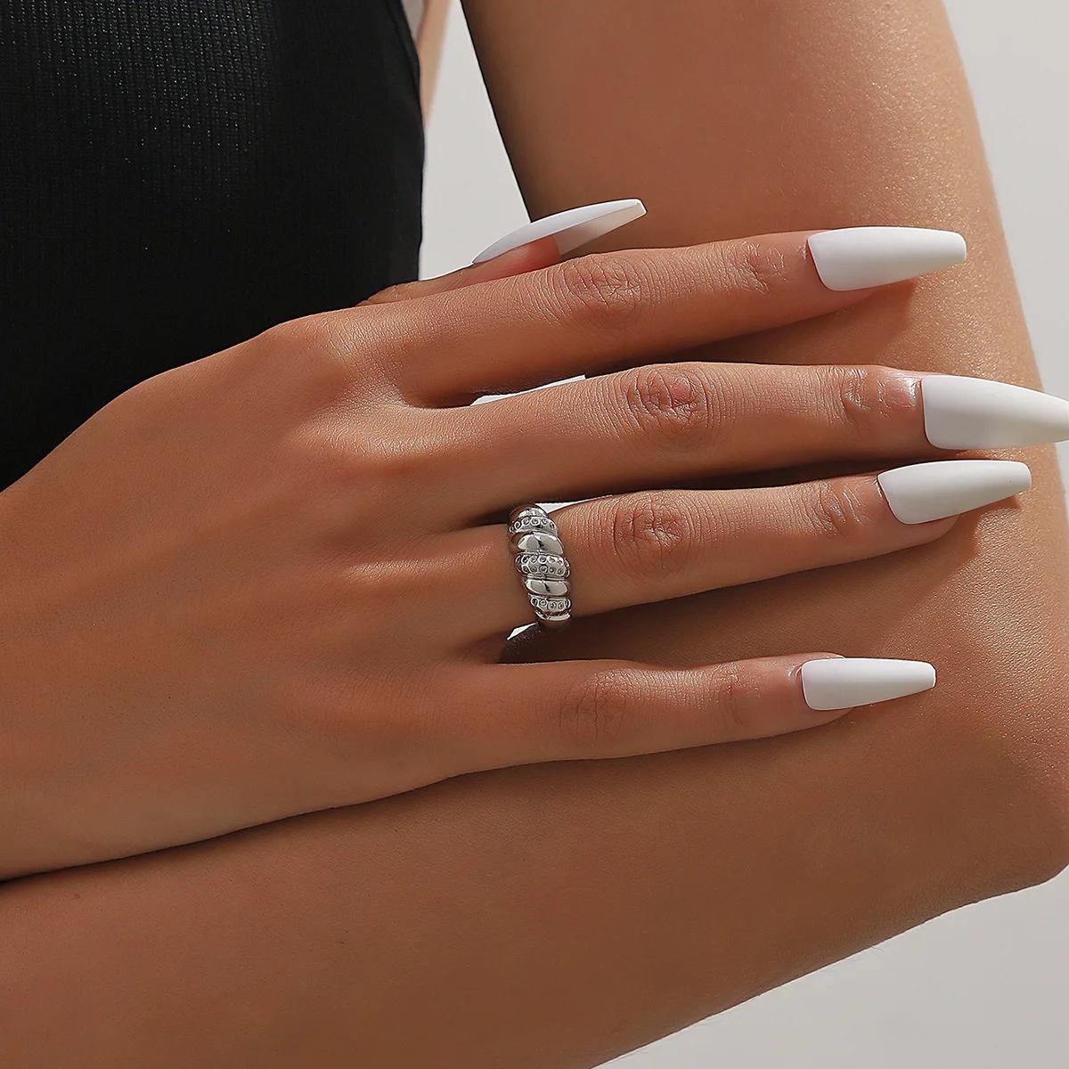 18K Gold Plated Stainless Steel Twist Bread Design Ring Croissant Adjustable Rings for Women Thick Stacking Band Couple Jewelry resizable