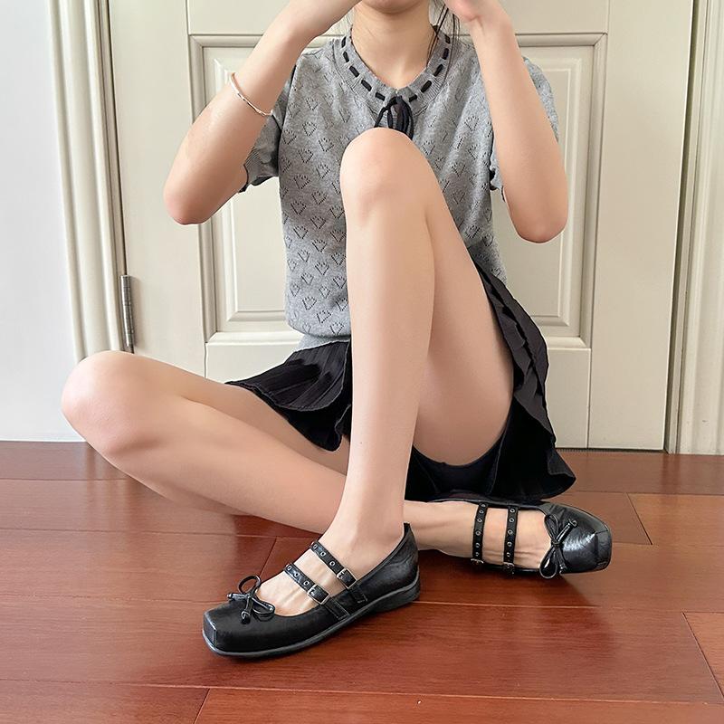 

Retro ballet shoes thick heel soft sole Mary Jane shoes women s summer shallow mouth square head small leather shoes one pedal single shoes 39
