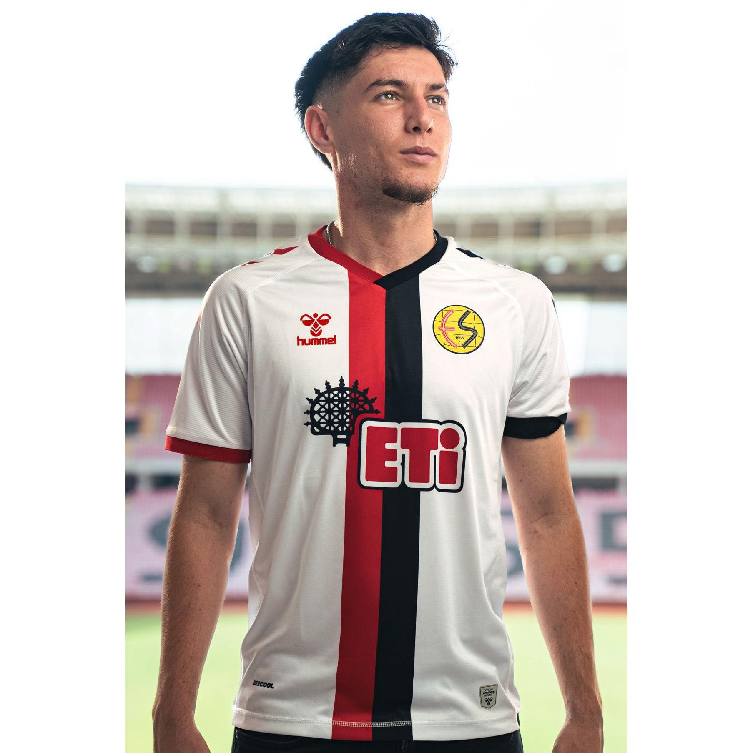 

White Eskiehir Jersey 24/25 S белый