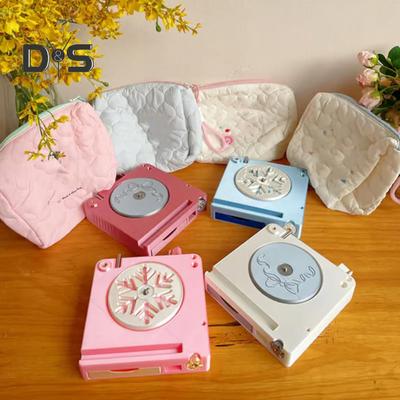 Portable Yarn Spool Box Multi-Functional Yarn Holder Detachable Stand Crochet Yarn Holder Yarn Tool Storage Organizer Gift for Knitting Lovers