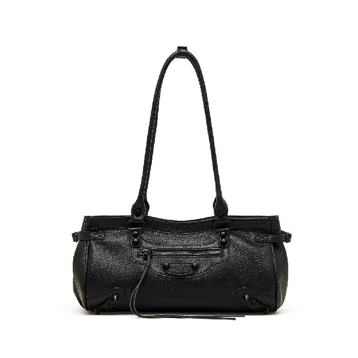 Vintage Rivet Motorcycle Bag for Women 2025 New Handheld Shoulder Bag Top Layer Cowhide Underarm Baguette Bag