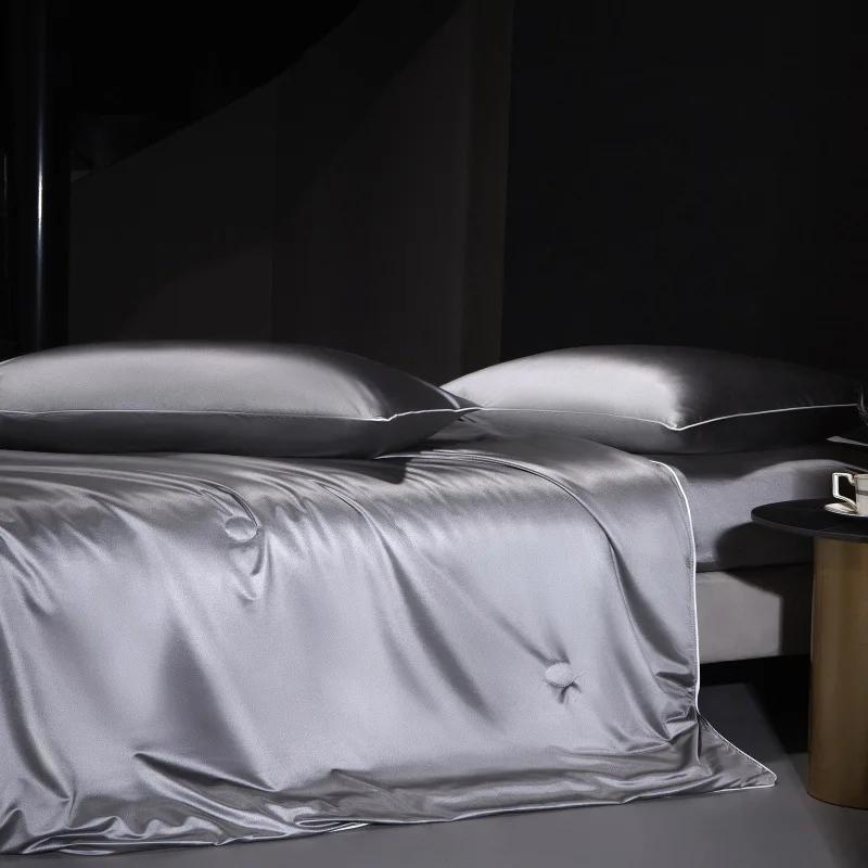 

New light luxury cool feeling ice silk summer cool quilt four-piece machine washable air conditioner quilt washed silk quilt 150x200cm 1pcs