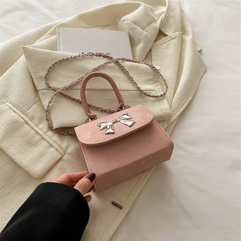 

Новая популярная простая сумка через плечо с бантом и высоким внешним видом, модная маленькая сумка для женщин, модная мини-квадратная сумка