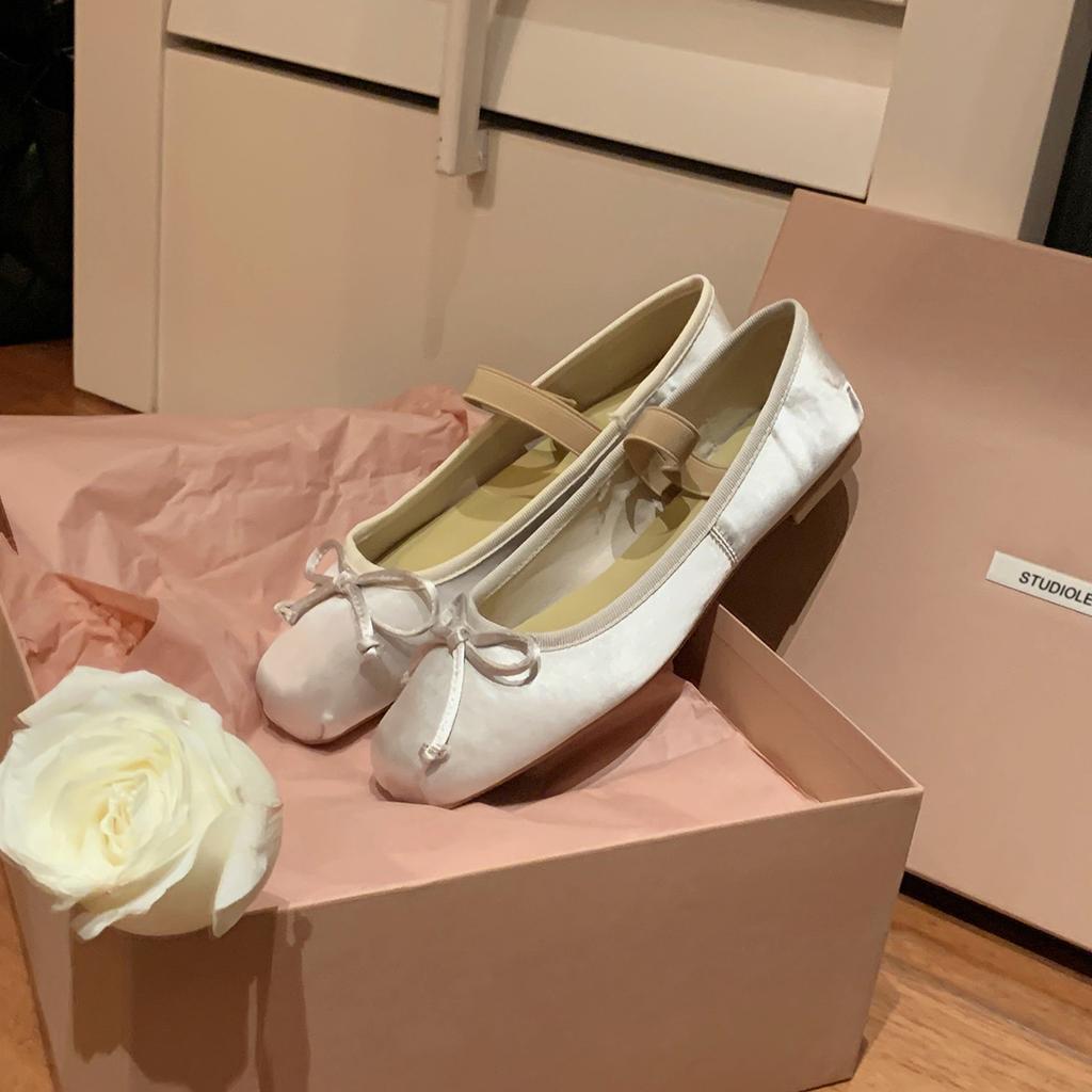 Sheepskin Version of Grape Mother Ballet Mary Jane Shoes Pig Nose Bow Square Round Head Elastic Word with Shallow Mouth Single Shoes