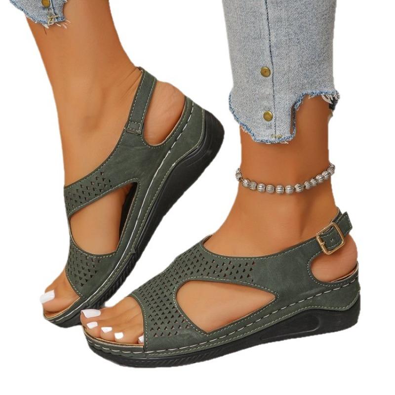 Sandalias Planas Casuales para Mujer de Tallas Grandes de Comercio Exterior, Nuevos Zapatos Transpirables Ligeros de Una Correa con Hebilla, Diseño Hueco de Moda con Punta Abierta
