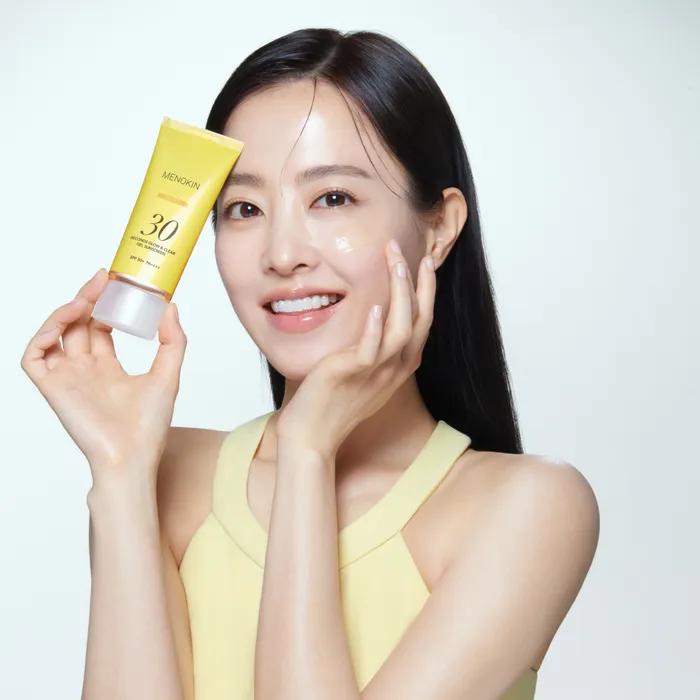 Menokin 30 Second Glow & Clear Gel Sunscreen Bright 50ml SPF50+ PA++++