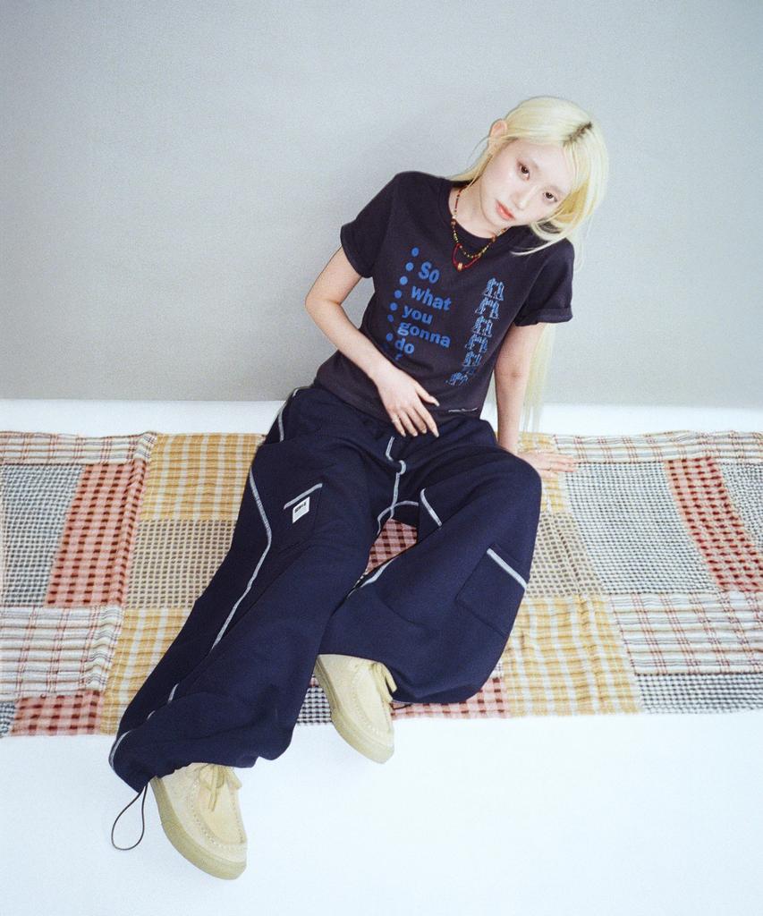 Ssobi What So Semi-Cropped Short Sleeve T-Shirt [Navy]