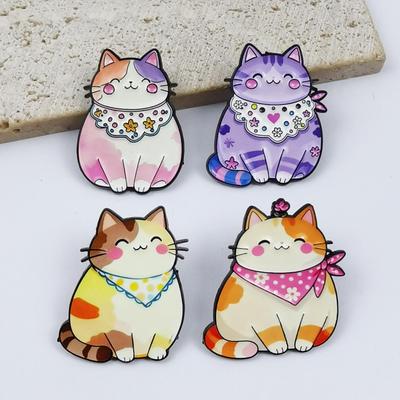Spilla Gatto con Bavaglino Verde Floreale: Spilla in Lega Cartone Animato Carino per Accessori d'Abbigliamento