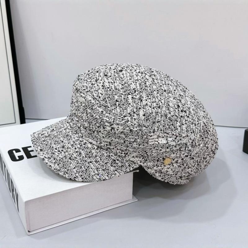 

25 Early Autumn New Flat Top Hat Women s Premium Sense Bright Diamond Fashion Sun Hat Show Face Small Sun Hat Women