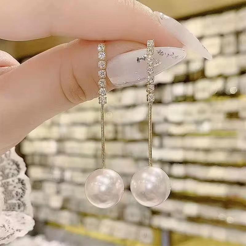 925 Silver Needle Long Fringed Pearl Earrings Trendy High-End Korean Version Stud Earrings Simple Temperament Show Face Thin Earrings