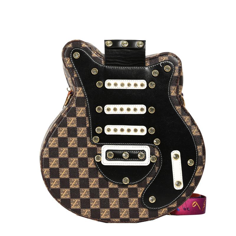 Personalized guitar bag 2025 new Korean version fashion rivet shoulder bag ins Internet celebrity women's backpack