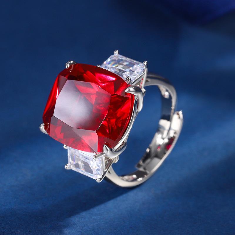 Jewelry Copper Bottom Gold-Plated Simulation Color Treasure Temperament Luxury Ring Heroine Stone 14 * 16