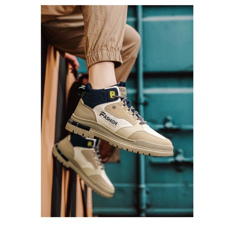 Men's Martin Thick-sole Trendy Height-increasing Student Anti-slip Versatile Sports Casual High-top Skateboard Shoes.