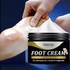 Foot Moisturizing Cream är rik på växter och kan användas flexibelt för torr, sprucken och sträv hud. Fotfuktande kräm