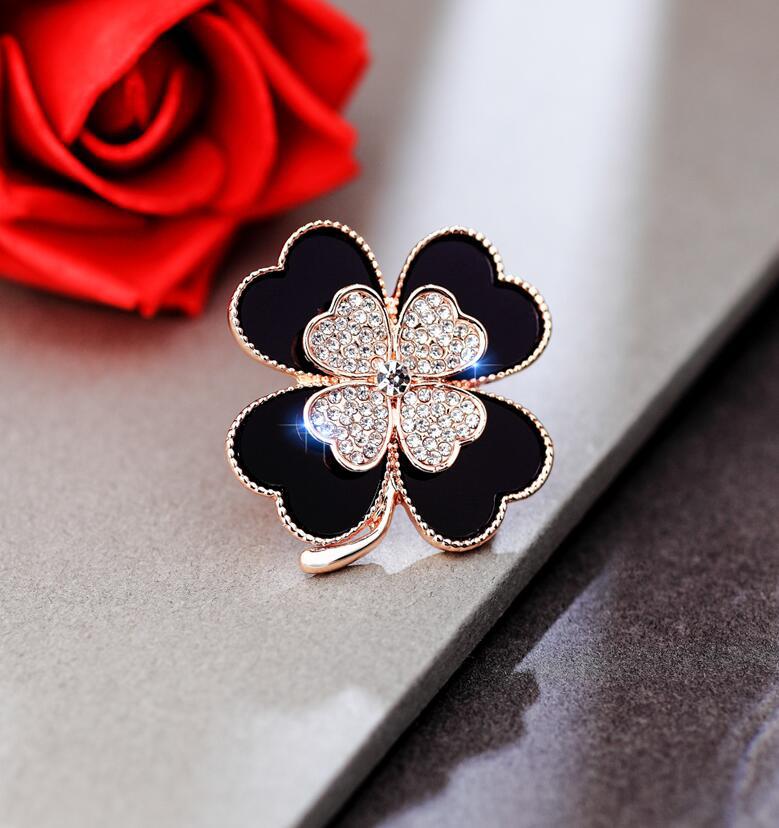 Clover Flower Brooch Pins For Women Dressing Decoration Beautiful Brooches Jewelry Modern Girl Gift