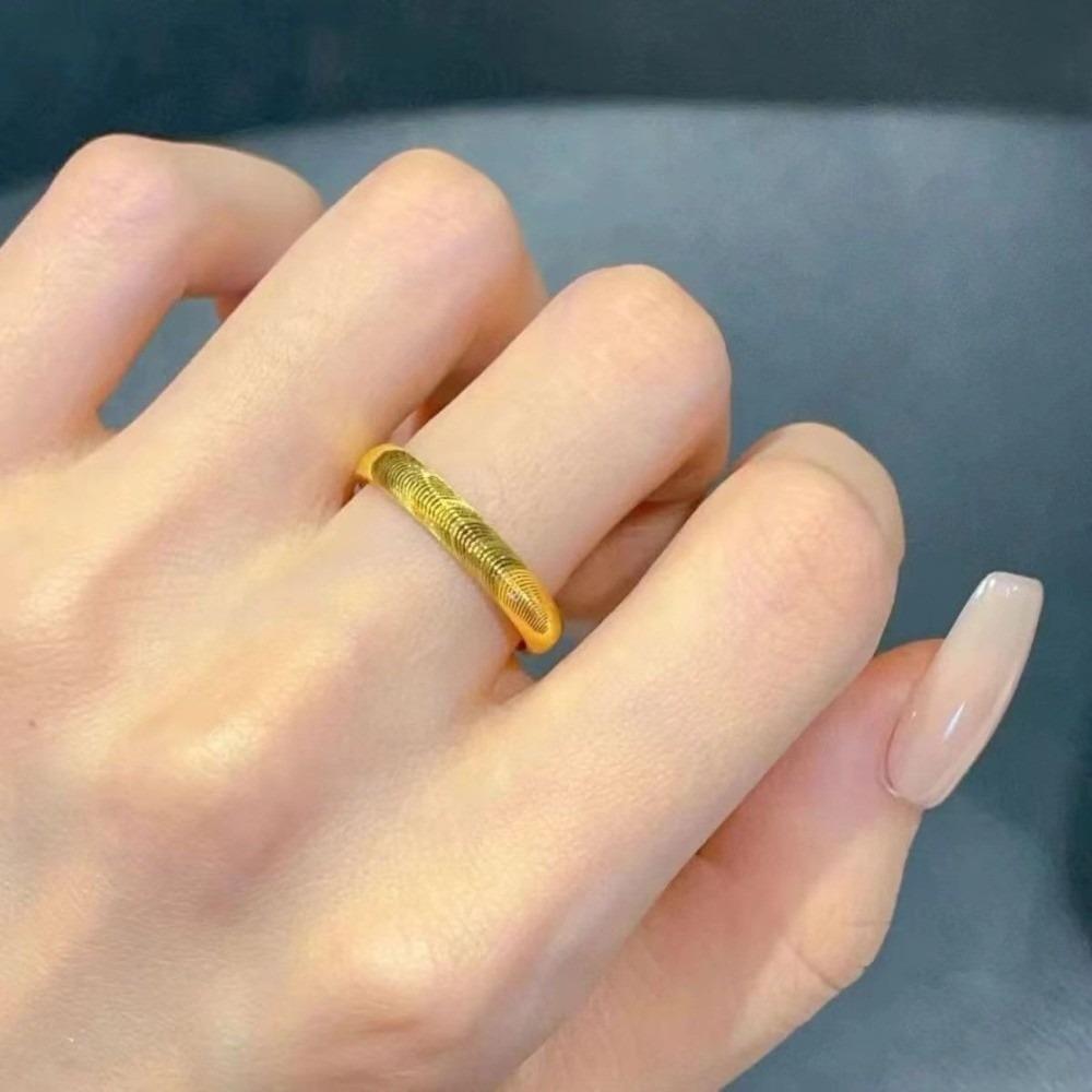 Light Luxury Couple Titanium Steel Ring Simple Valentine's Day Gift Cat Eye Plain Ring  Girls