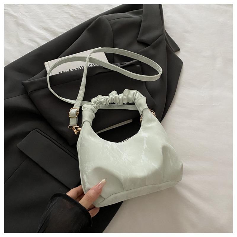 New Fashion Temperament Simple Messenger Bag Casual Large Capacity Handbag Chain Pleated Shoulder Bag