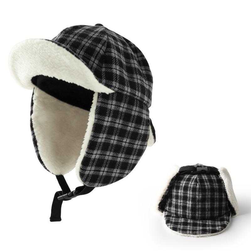 Women Retro Lamb Fleece Plush Earflap Hat Large Head Size Warm Riding Cap