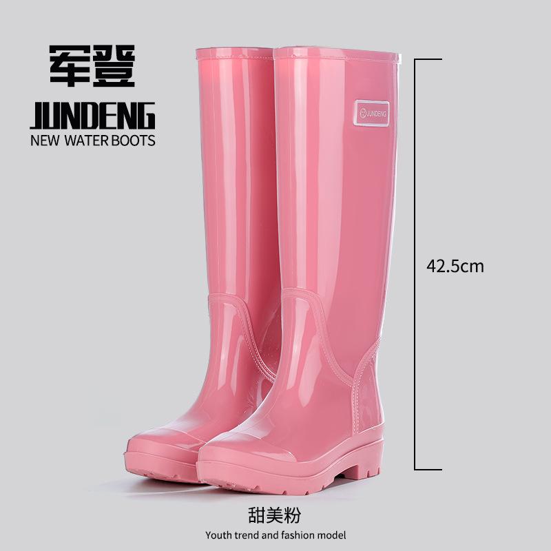 Extra high women's rain boots thickened anti-skid rainy day travel women's rain shoes canteen cleaning waterproof glue shoes women's water shoes