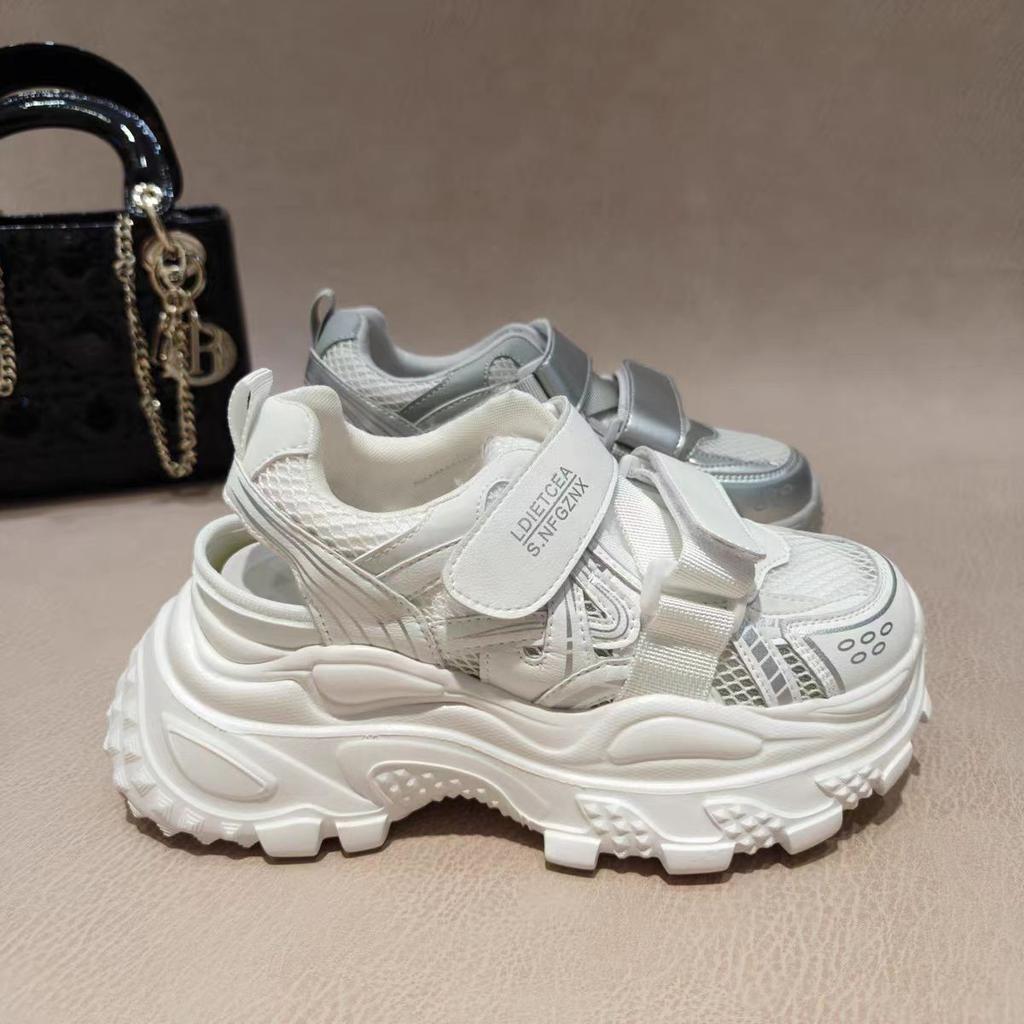 Mesh hollow sports sandals women's 2025 summer new heightened thick sole light breathable Velcro casual