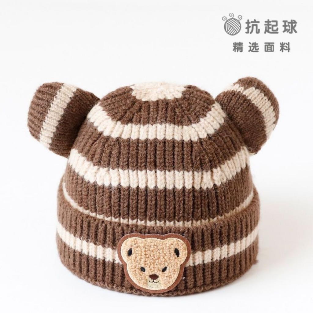 New Autumn and Winter Baby Ear Protection Hat, Warm and Cold Proof Hat, Comfortable Baby Double Ball Soft and Sticky Toe Cap