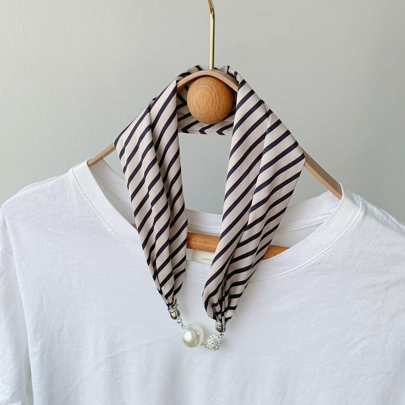Lazy Magnetic Buckle Summer Scarf with Pearl Necklace Decoration for Women