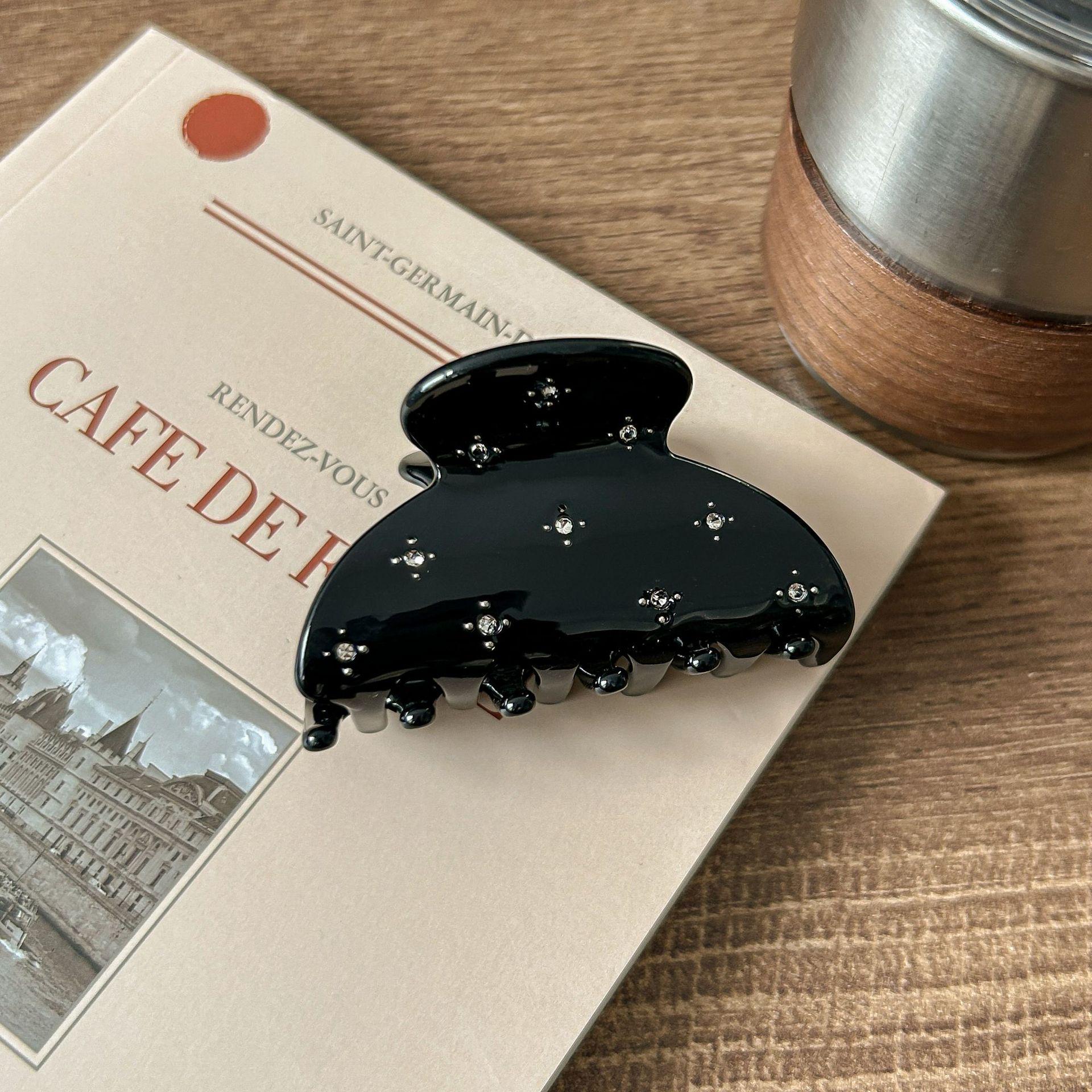 

Поделитесь красотой ~ Заколка для волос из ацетата цвета конфет с бриллиантовыми гвоздиками, свежий дизайн в виде акулы, элегантный и компактный аксессуар для волос