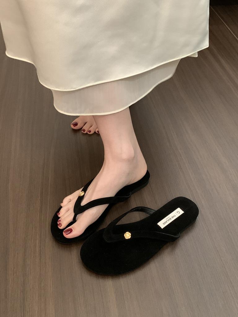 Flat-bottomed Small Fragrant Wind Slippers Women's Shoes Summer Wear 2025 New Gentle Fairy Wind Toe Sandals Flip-flops