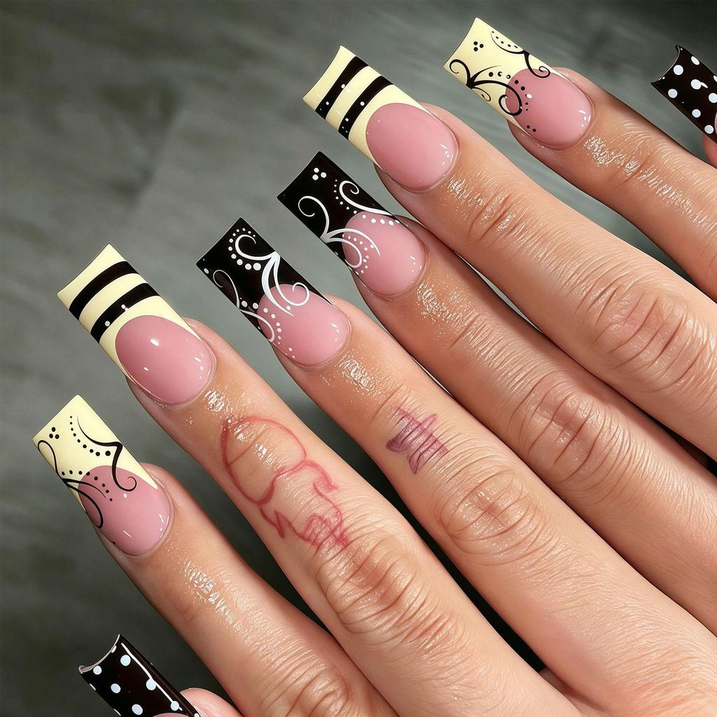 European & American Black and White Stripe Polka Dot False Nails