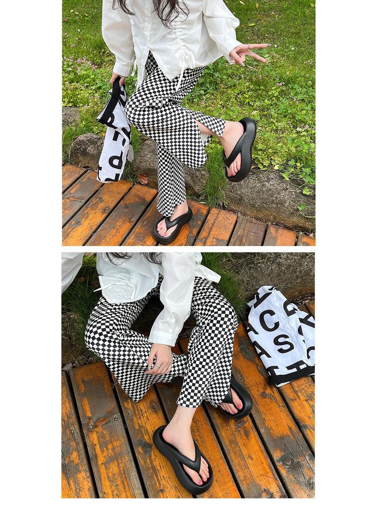 Damen Trendige Koreanische Weichsohlige Dicke Zehensandalen für Sommer-Strandbekleidung