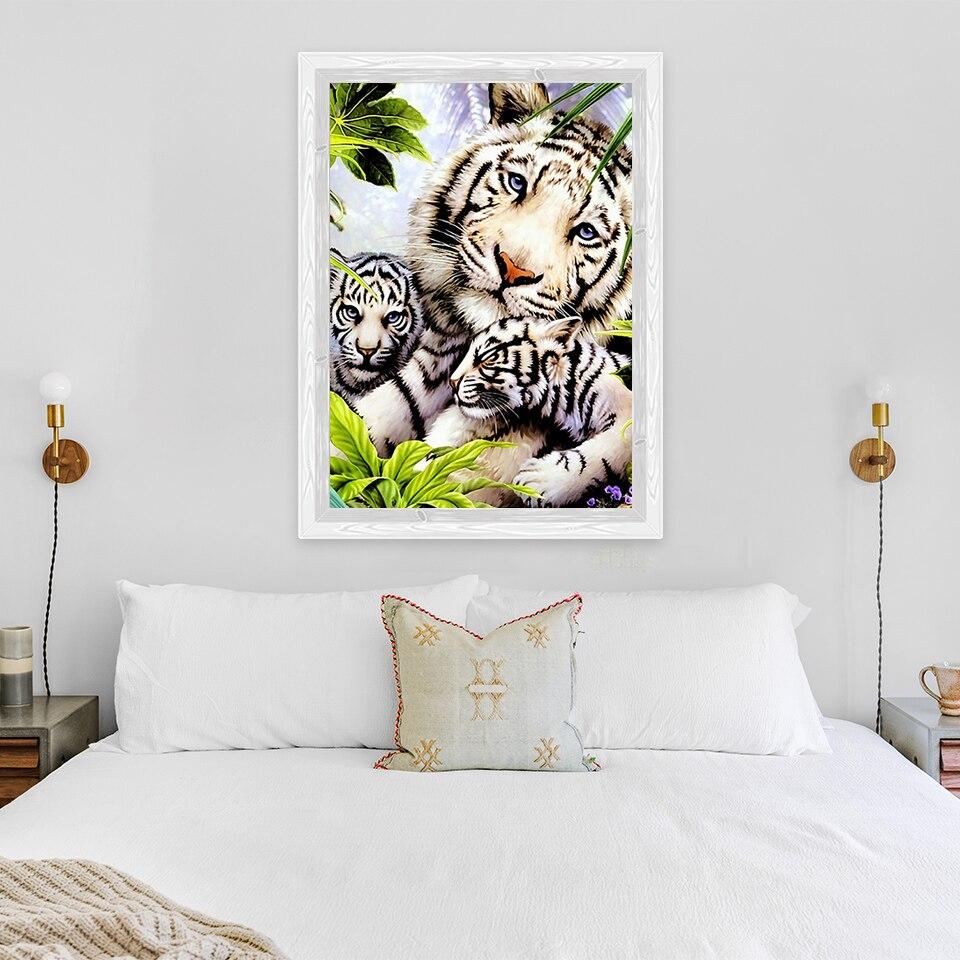 New 5D DIY Diamond Painting Tiger Diamond Embroidery Animal Scenery Cross Stitch Full Round Drill Home Decor Manual Gift