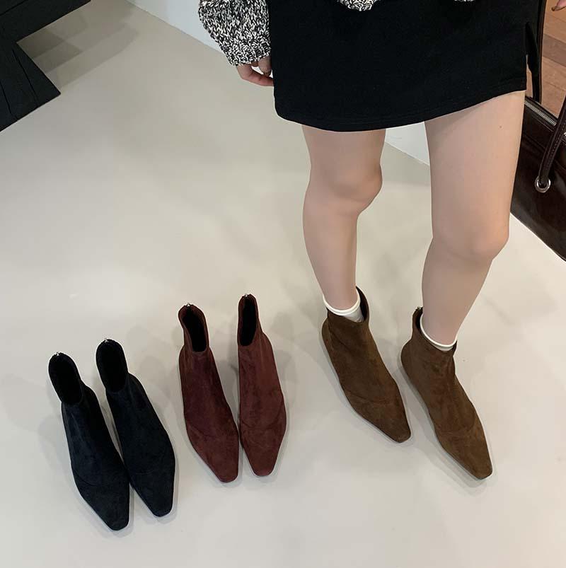 

Бордовые тонкие ботильоны на остром толстом каблуке женская обувь 2025 новая весенне-осенняя одинарная обувь ретро замшевые корейские маленькие короткие ботильоны 40 бордовый
