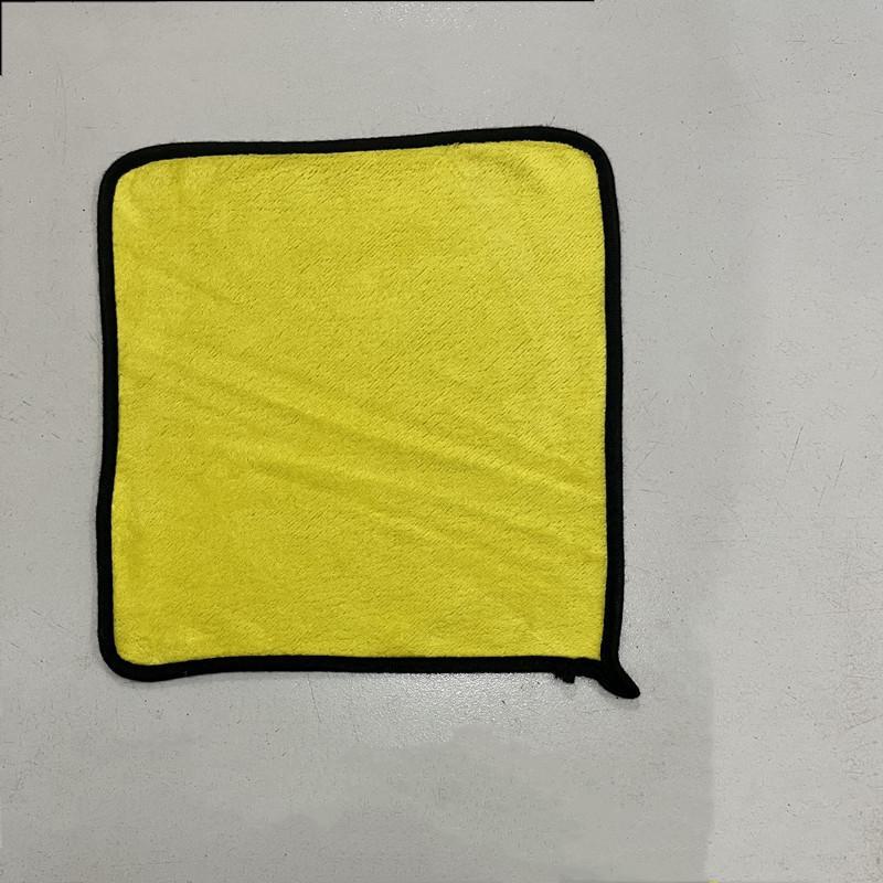 Lint-Free, Absorbent Car Wash Towel - Perfect for Wiping and Cleaning