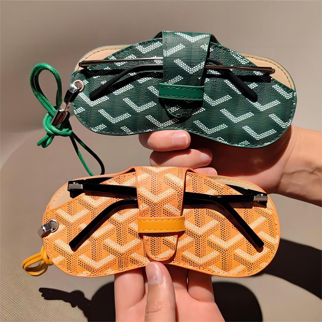 1Pc New Design PU Leather Glasses Case Presbyopic Glasses Case Portable Storage Bag for Women and Men with Lanyard Small Gifts