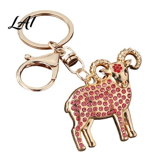 Golden Plated Animal Keyring Rhinestone Goat Keychain Shaped Metal Handbag Charm Pendant Handbags Backpack Decorative Accessories